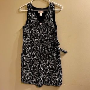 Loft Romper Black/White - Size 2 - Tags still on!